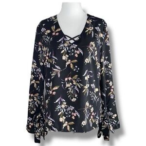 Dex Bell Sleeve Blouse V-Neck Black Floral